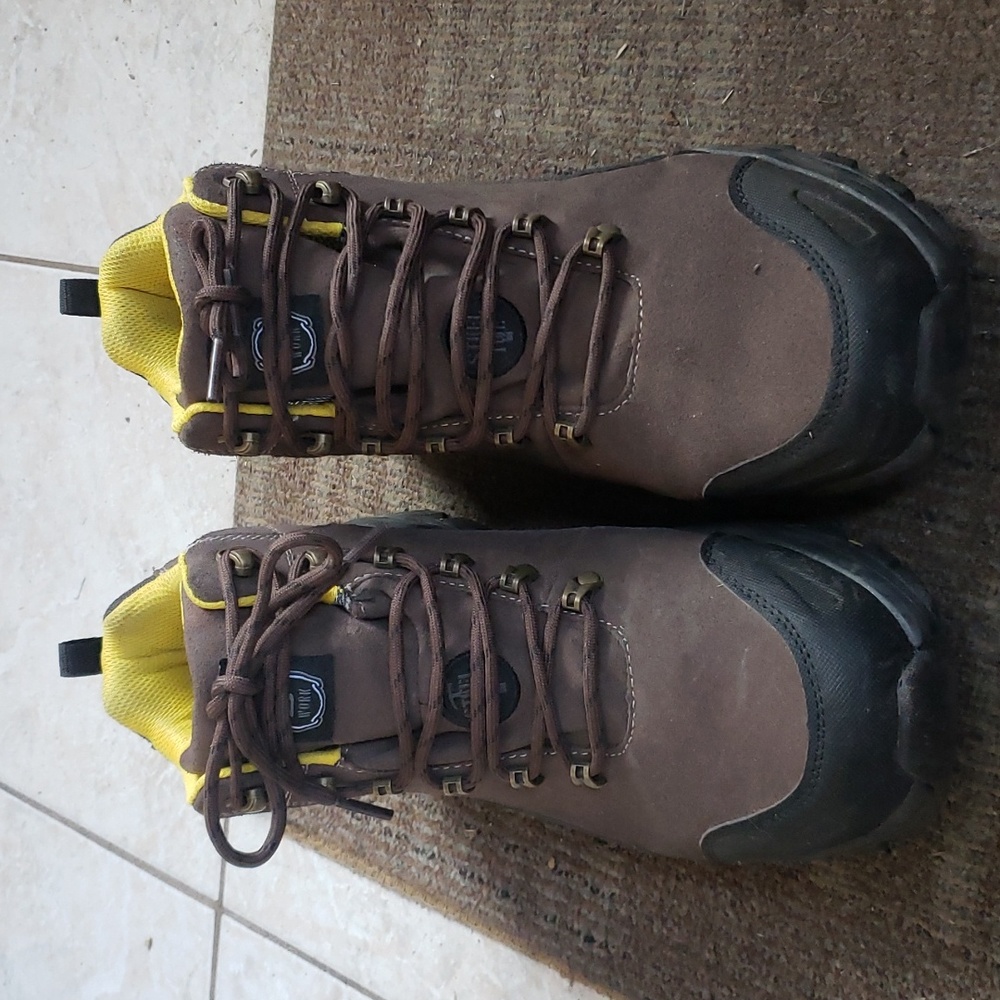 Skechers men's work shoe size 8.5